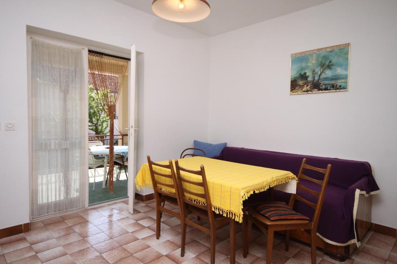 Apartments With A Parking Space Srima - Vodice, Vodice - 6099 Esterno foto